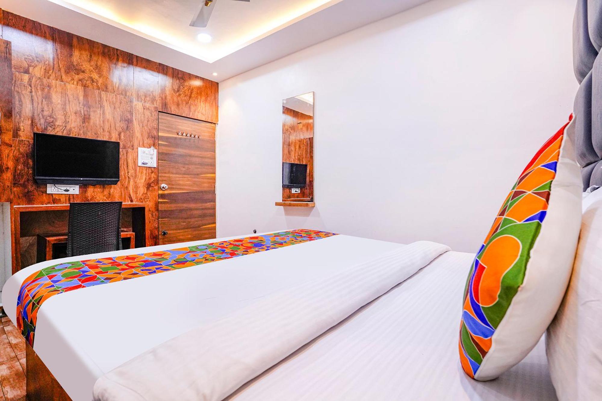 Fabhotel Lime Ras Palace Аурангабад Экстерьер фото