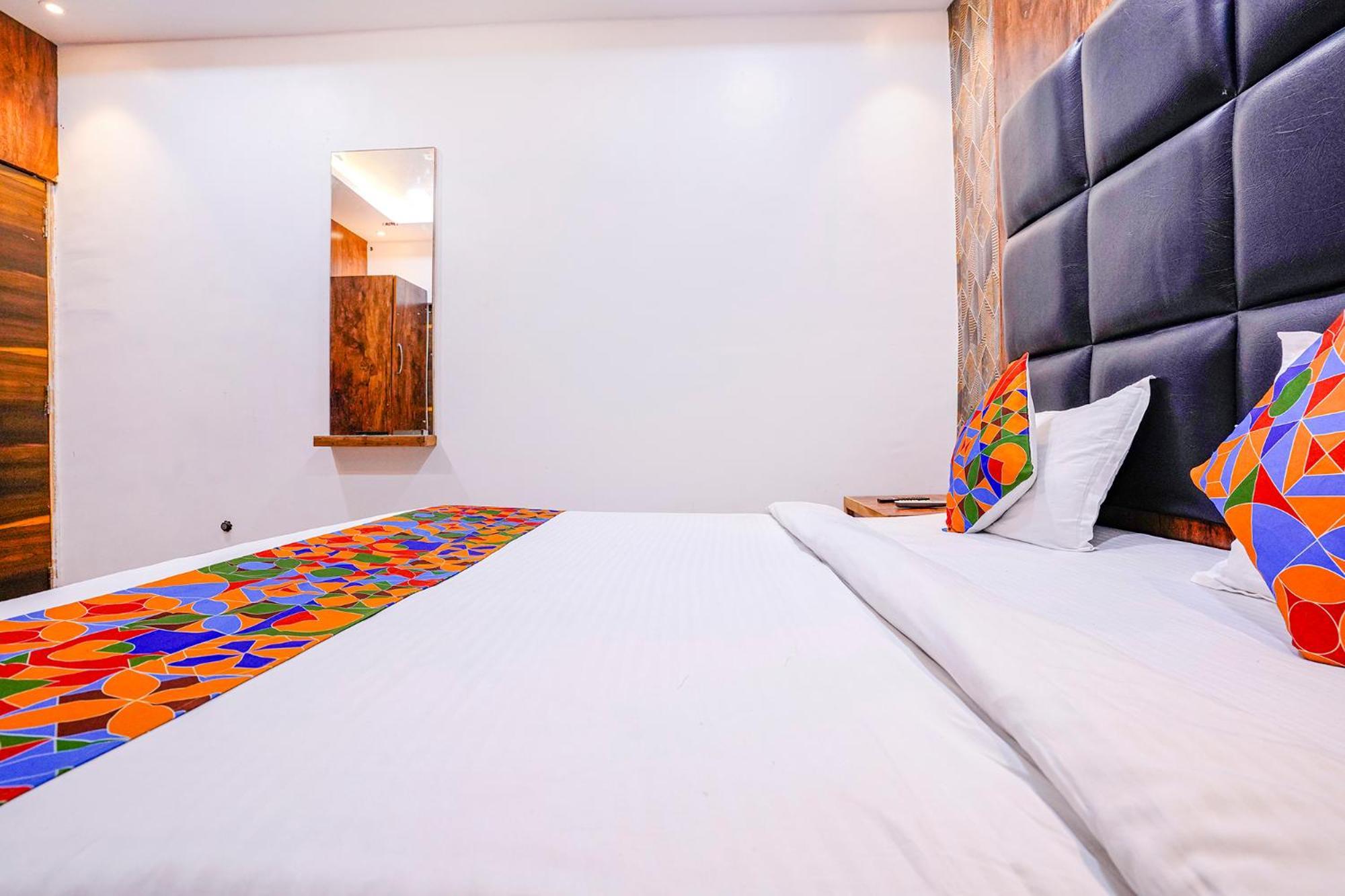 Fabhotel Lime Ras Palace Аурангабад Экстерьер фото