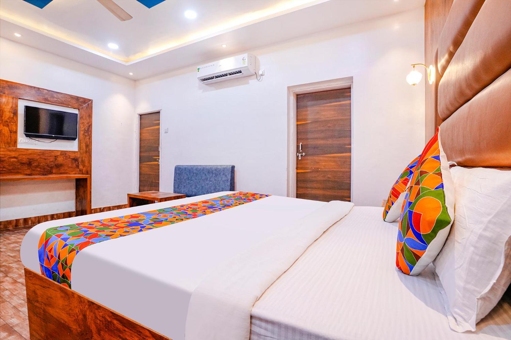 Fabhotel Lime Ras Palace Аурангабад Экстерьер фото